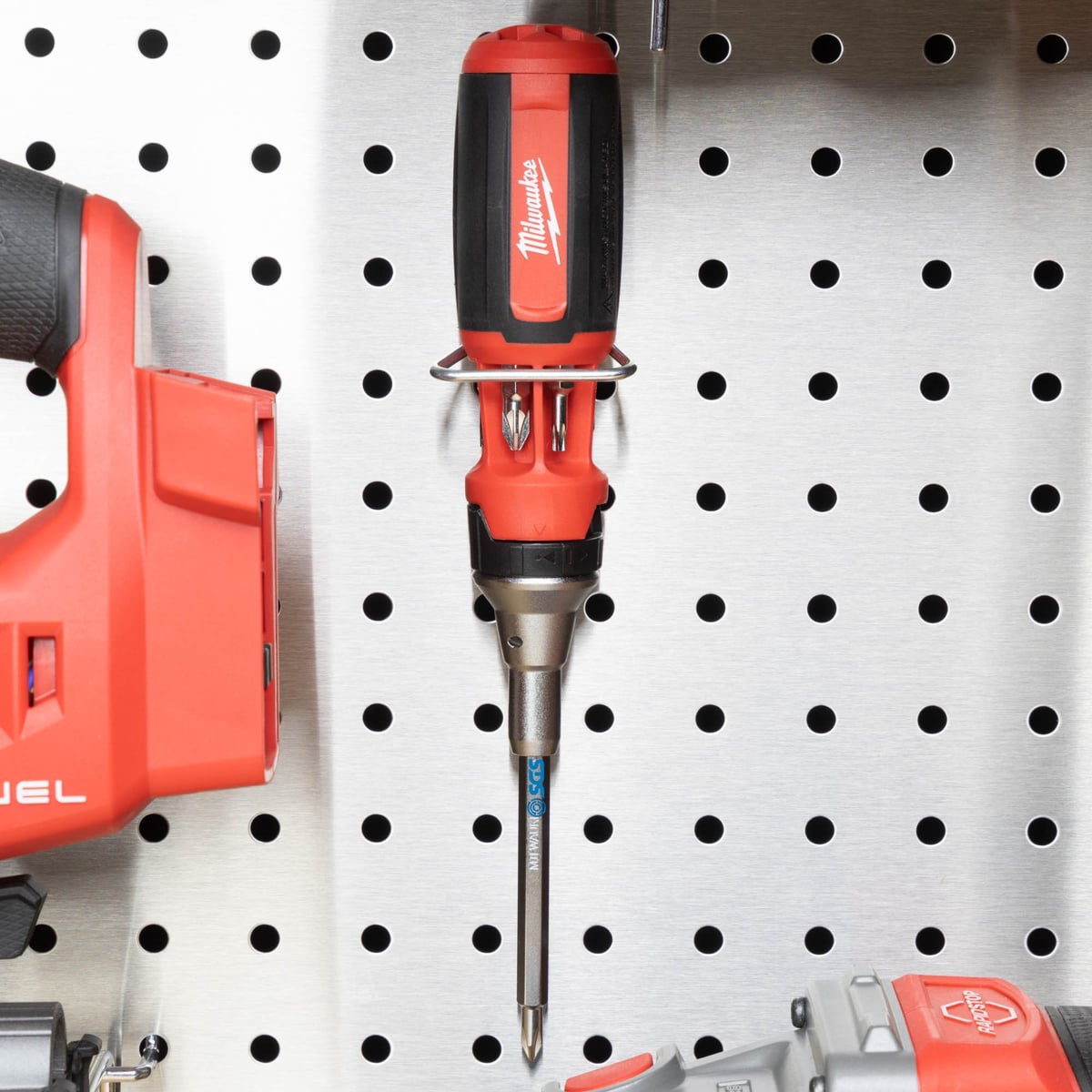 multi bit milwaukee hand driver