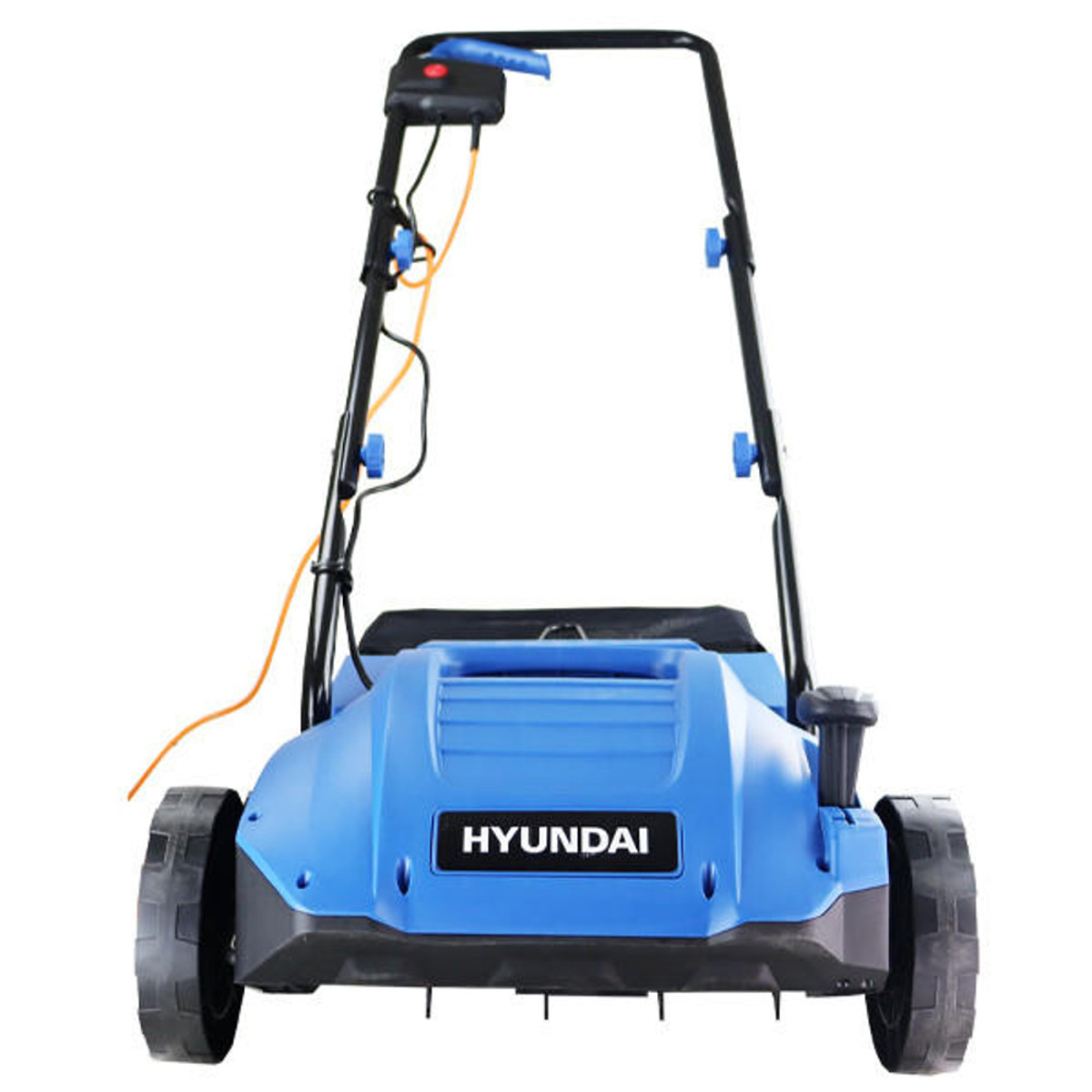 Hyundai Balayeuse Électrique Gazon Artificiel 1500 W – Largeur 32 Cm, Sac 30 L, 4 Hauteurs Réglables, Effet Rayures Parfait Pour Pelouse Propre